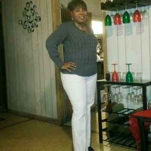 Meet your Posher, Annette